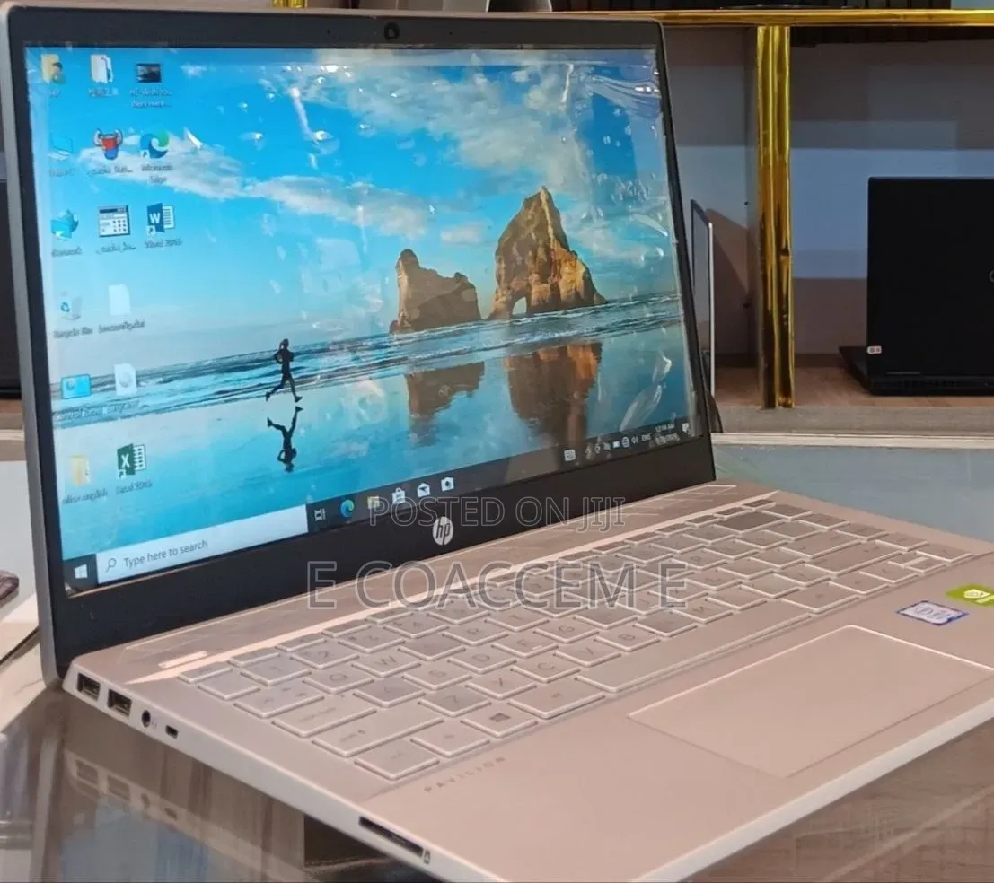 New Laptop HP 14-dq1025cl 16GB Intel Core i5 SSD 512GB