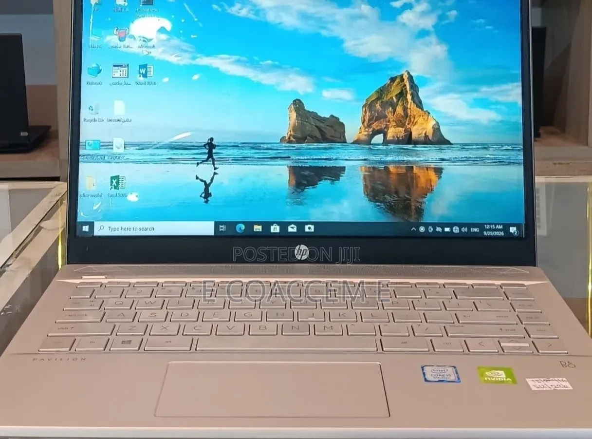 New Laptop HP 14-dq1025cl 16GB Intel Core i5 SSD 512GB