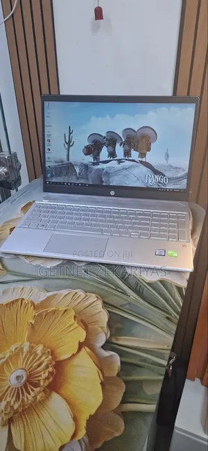 New Laptop HP Pavilion 15 8GB Intel Core i5 SSD 512GB