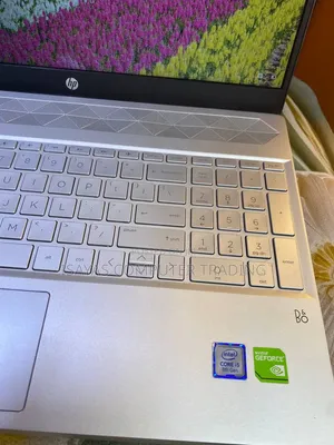 New Laptop HP Pavilion 15 8GB Intel Core i5 SSD 512GB