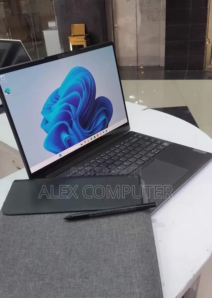 New Laptop Lenovo Yoga 9i 16GB Intel Core i7 SSD 1T