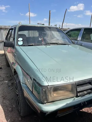 Toyota Corolla 1986 Blue