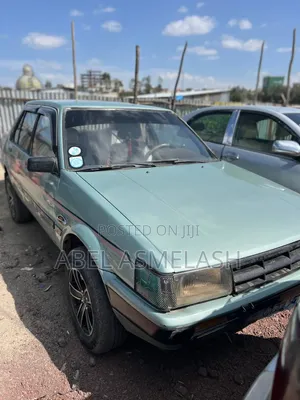 Toyota Corolla 1986 Blue