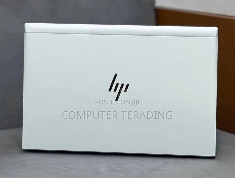New Laptop HP EliteBook 830 G7 8GB Intel Core i5 SSD 512GB