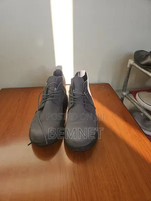 CAT, Fully Soft Leather Shies
