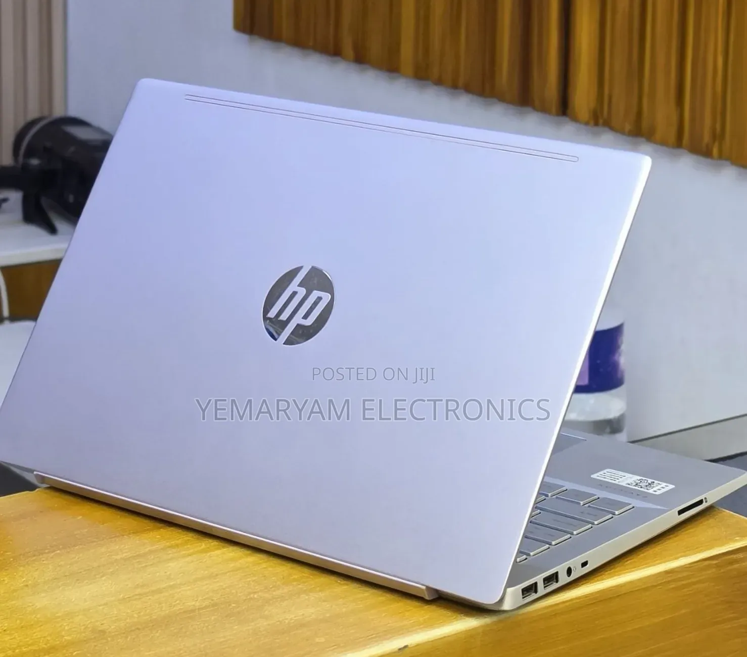 New Laptop HP Pavilion 14 8GB Intel Core i5 SSD 512GB