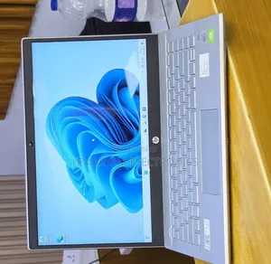 New Laptop HP Pavilion 14 8GB Intel Core i5 SSD 512GB