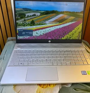 New Laptop HP Pavilion 15 8GB Intel Core i5 SSD 512GB