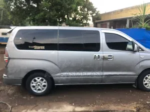 Hyundai Starex 2012 Silver