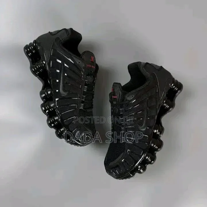 NIKE SHOX 30% Discount
