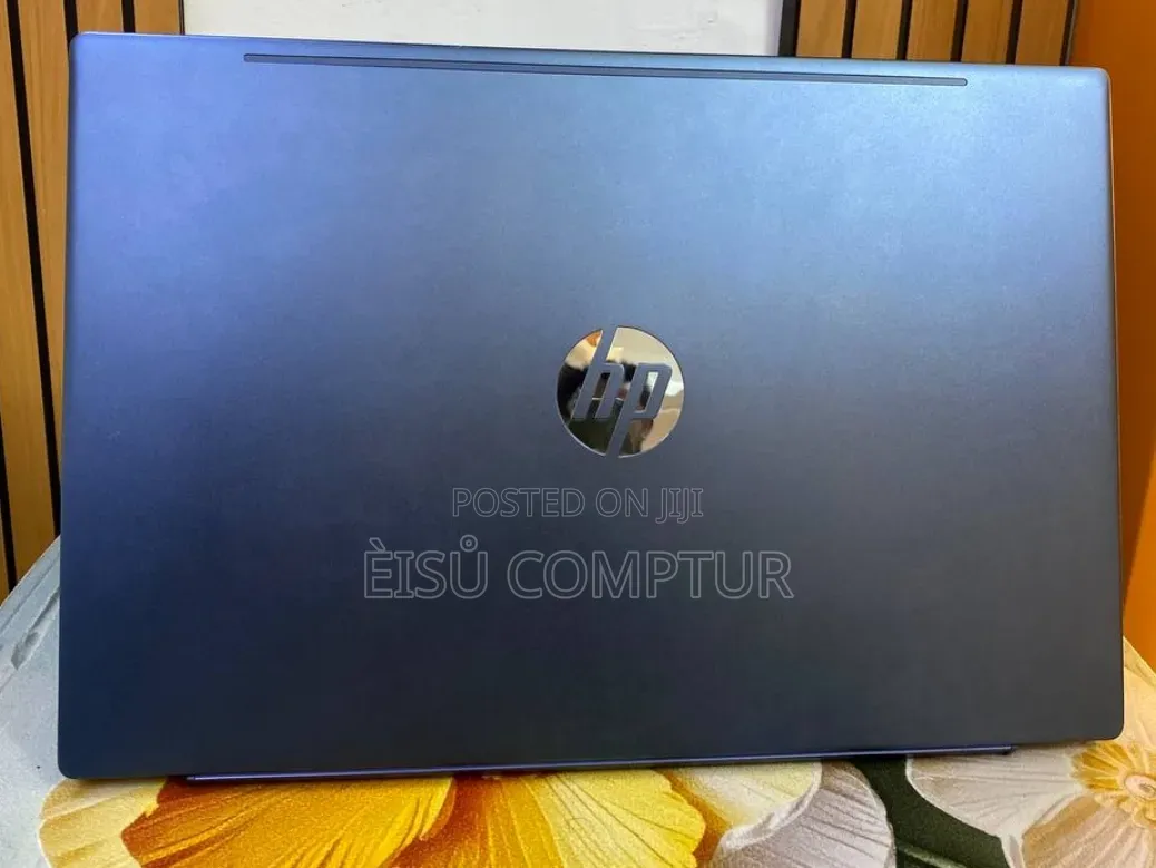 New Laptop HP Pavilion 15 8GB Intel Core i5 SSD 512GB