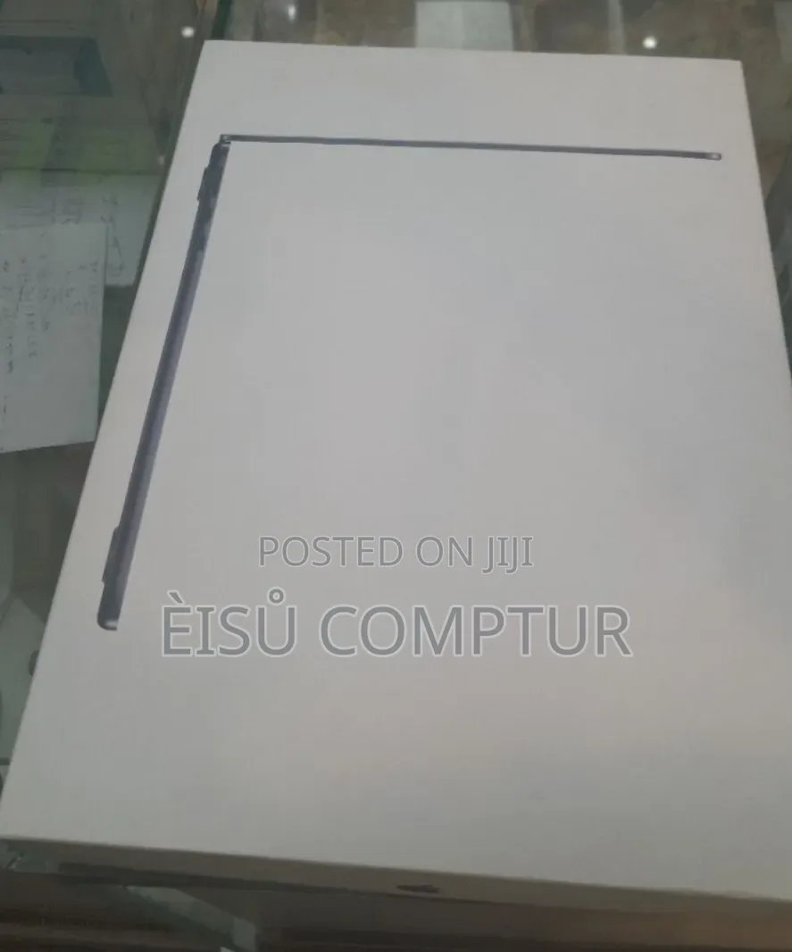 New Laptop Apple MacBook Air 2026 M5 16GB Apple M5 SSD 512GB