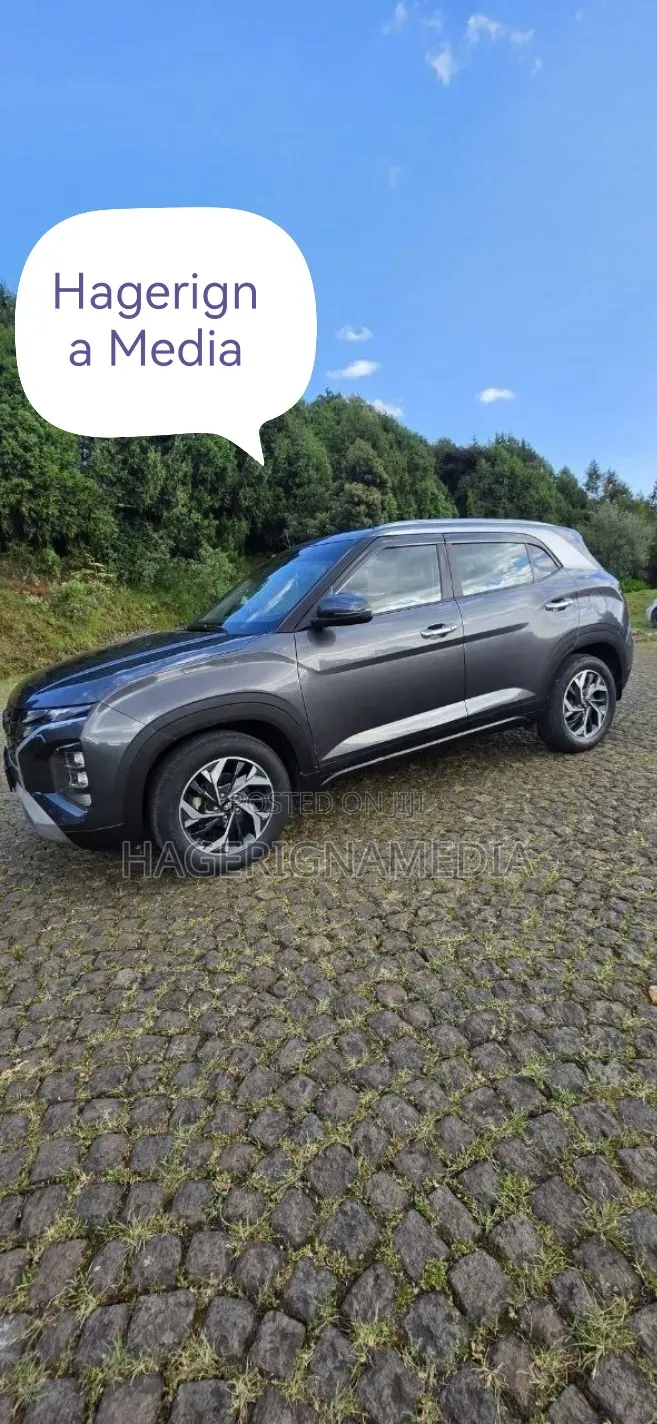 Hyundai Creta 2024 Gray