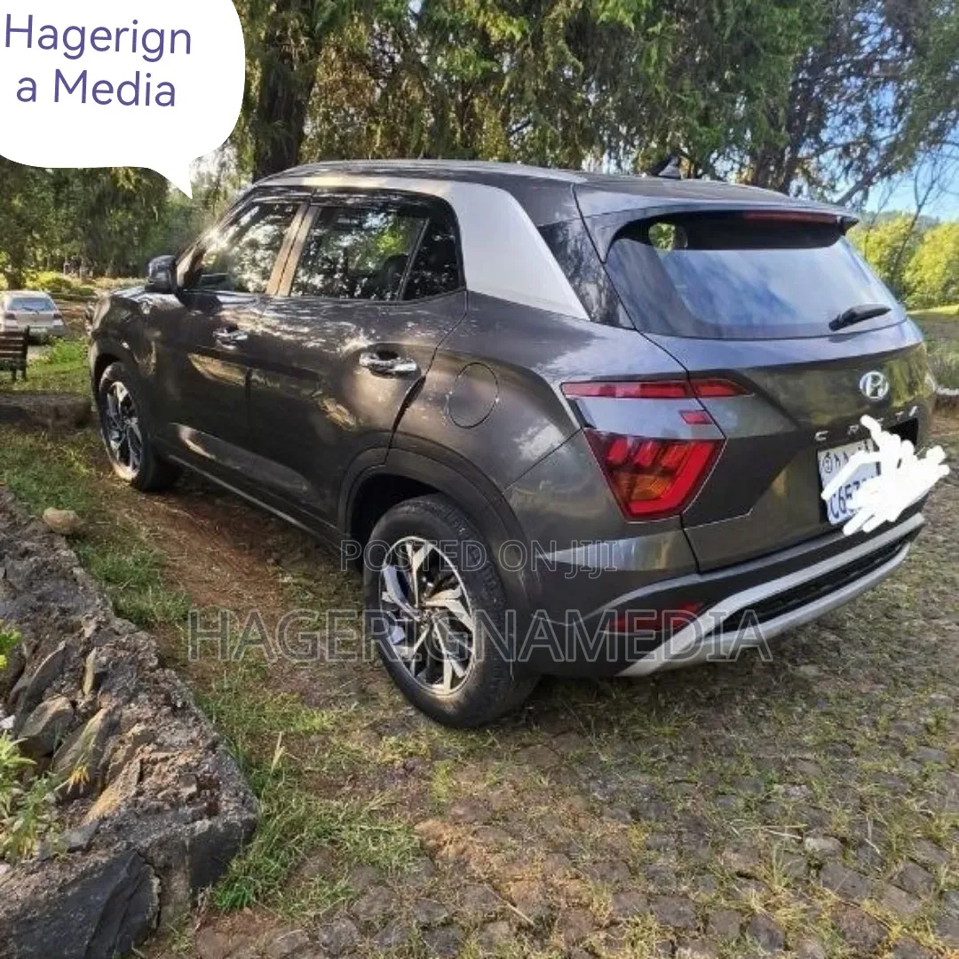 Hyundai Creta 2024 Gray