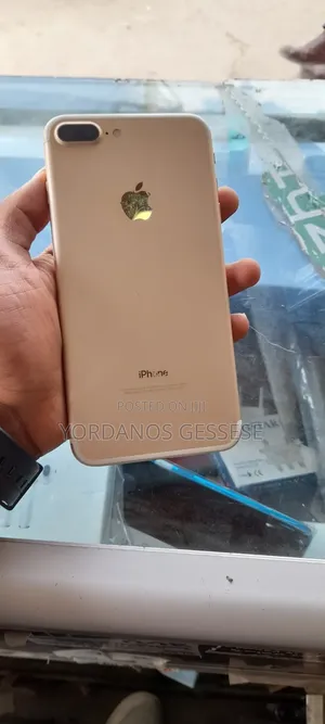 Apple iPhone 7 Plus 32 GB Gray