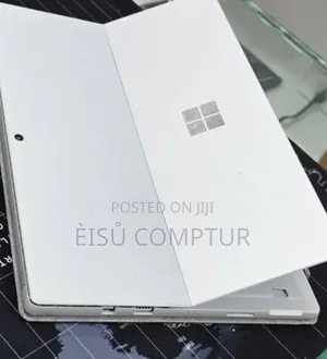 New Laptop Microsoft Surface Laptop 6 8GB Intel Core i5 SSD 256GB