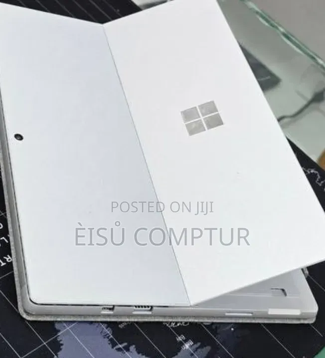 New Laptop Microsoft Surface Laptop 6 8GB Intel Core i5 SSD 256GB