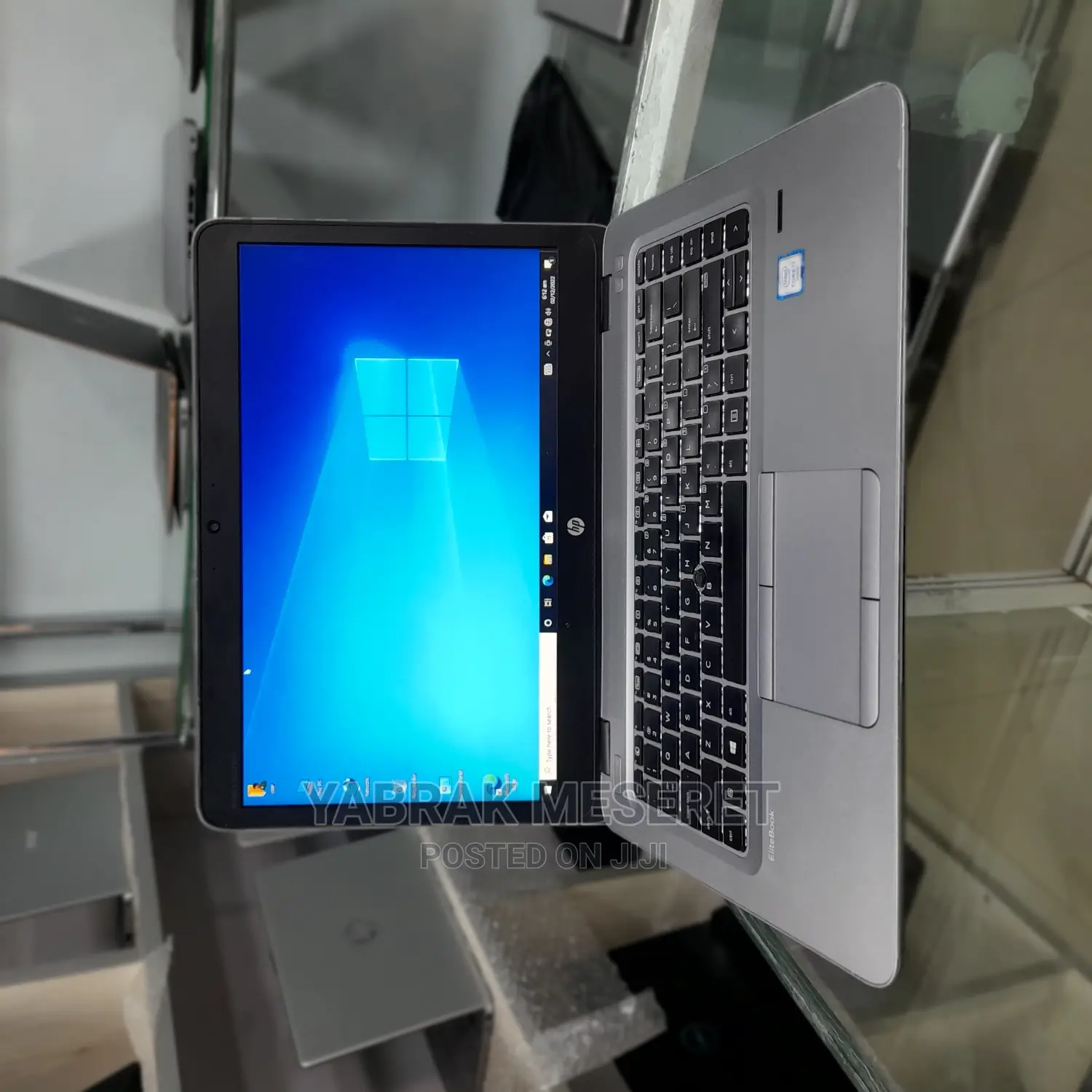 New Laptop HP 8GB Intel Core I3 SSD 1T