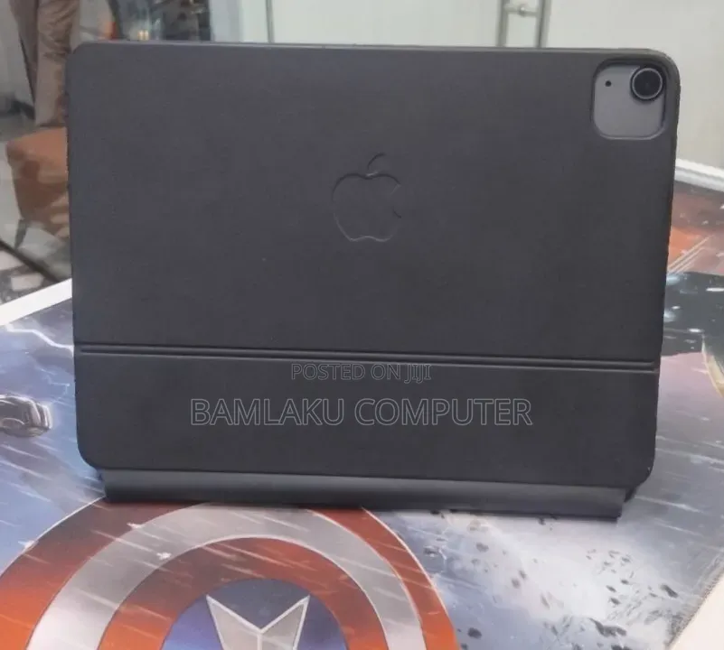New Apple iPad Air (2022) 256 GB White