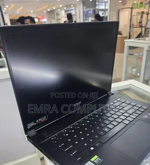 New Laptop MSI 16GB Intel Core i7 SSD 512GB