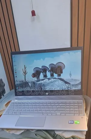 New Laptop HP Pavilion 15 8GB Intel Core i5 SSD 512GB