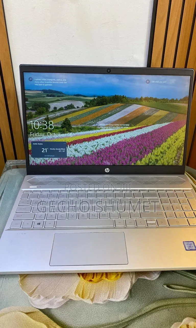 New Laptop HP Pavilion 15 8GB Intel Core i5 SSD 512GB