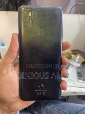 ZTE Axon 7s 128 GB Black