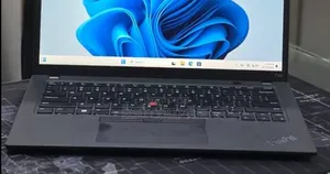 New Laptop Lenovo ThinkPad T14s G4 16GB Intel Core i7 SSD 512GB