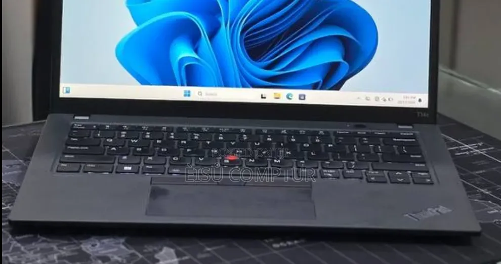 New Laptop Lenovo ThinkPad T14s G4 16GB Intel Core i7 SSD 512GB