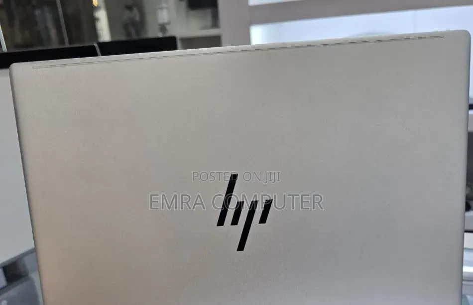 New Laptop HP 32GB AMD Ryzen 7 SSD 1T