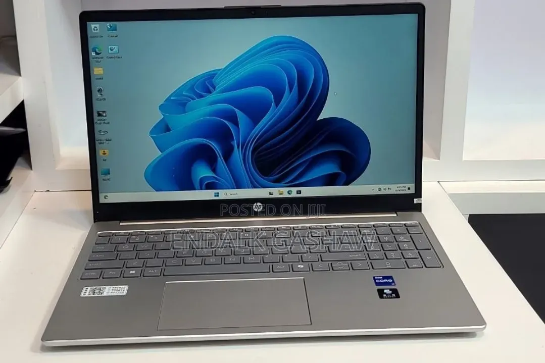 New Laptop HP Stream Notebook 16GB Intel Core i7 SSD 1T