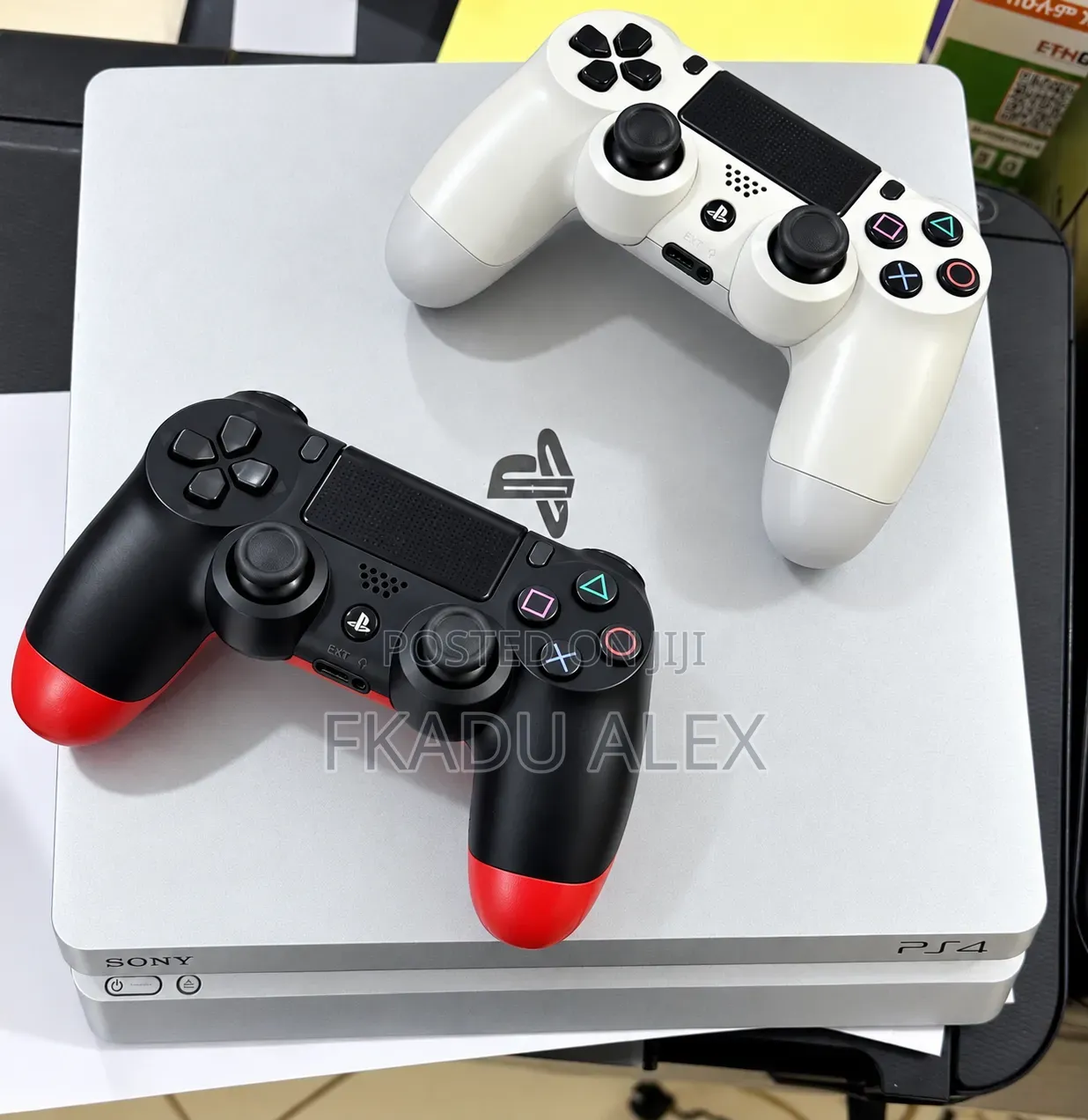 PlayStation 4 Slim