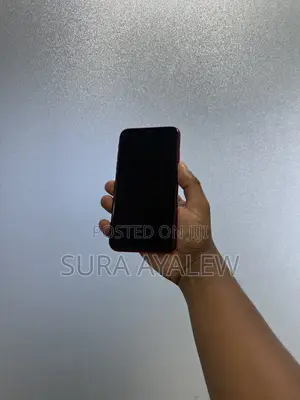 Apple iPhone XR 128 GB Red