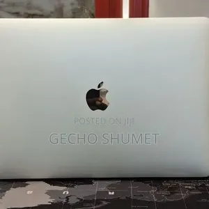 New Laptop Apple MacBook Pro 2016 8GB Intel Core i5 SSD 256GB