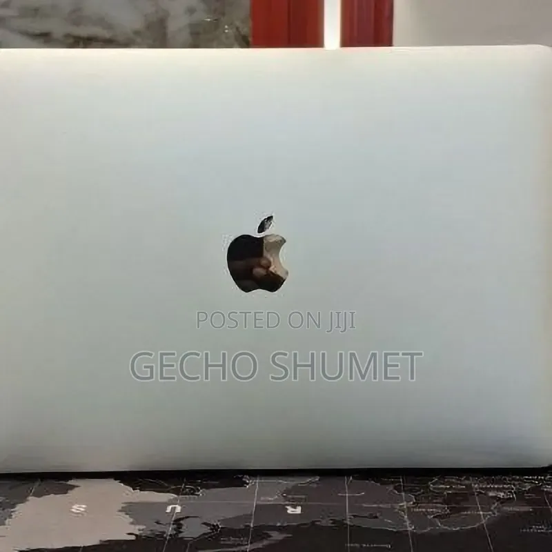 New Laptop Apple MacBook Pro 2016 8GB Intel Core i5 SSD 256GB