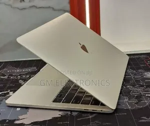 New Laptop Apple MacBook Pro 2016 8GB Intel Core i5 SSD 256GB