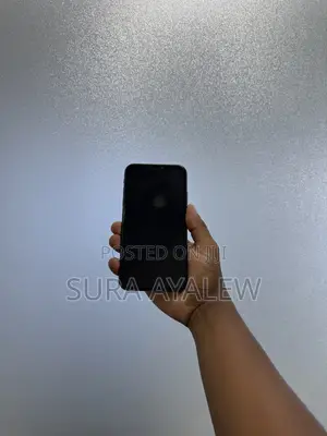 Apple iPhone 11 64 GB Black