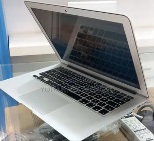 New Laptop Apple MacBook Air 2017 8GB Intel Core i5 SSD 128GB