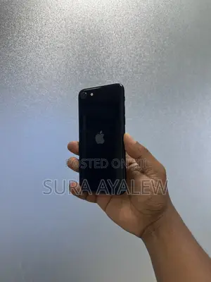 Apple iPhone SE (2022) 128 GB Black