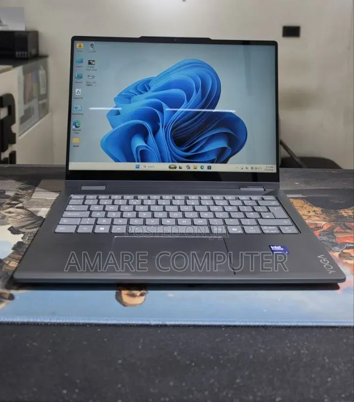New Laptop Lenovo Yoga 700 16GB Intel Core Ultra 7 SSD 1T