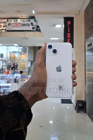 Apple iPhone 13 128 GB White
