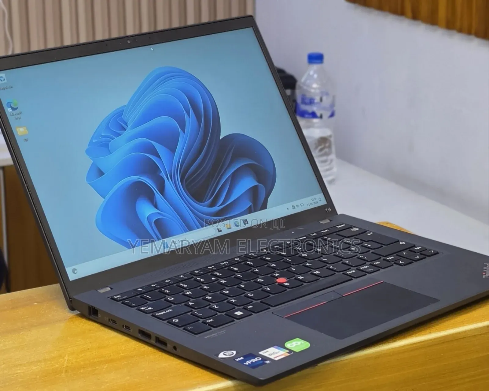 New Laptop Lenovo ThinkPad T14 G3 16GB Intel Core i7 SSD 512GB