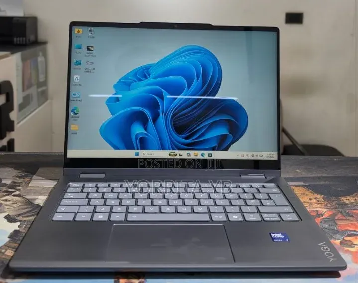 New Laptop Lenovo Yoga Slim 7 16GB Intel Core Ultra 7 SSD 1T