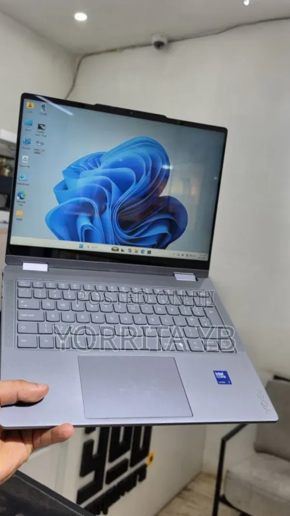 New Laptop Lenovo Yoga Slim 7 16GB Intel Core Ultra 7 SSD 1T