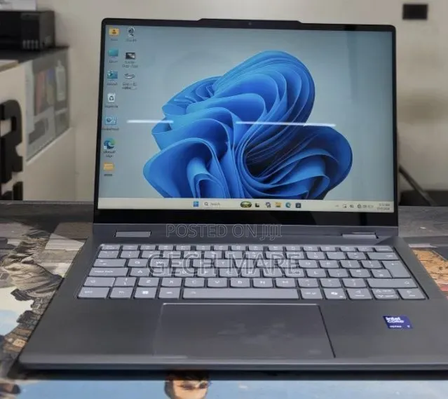 New Laptop Lenovo Yoga 7i 16GB Intel Core Ultra 7 SSD 1T
