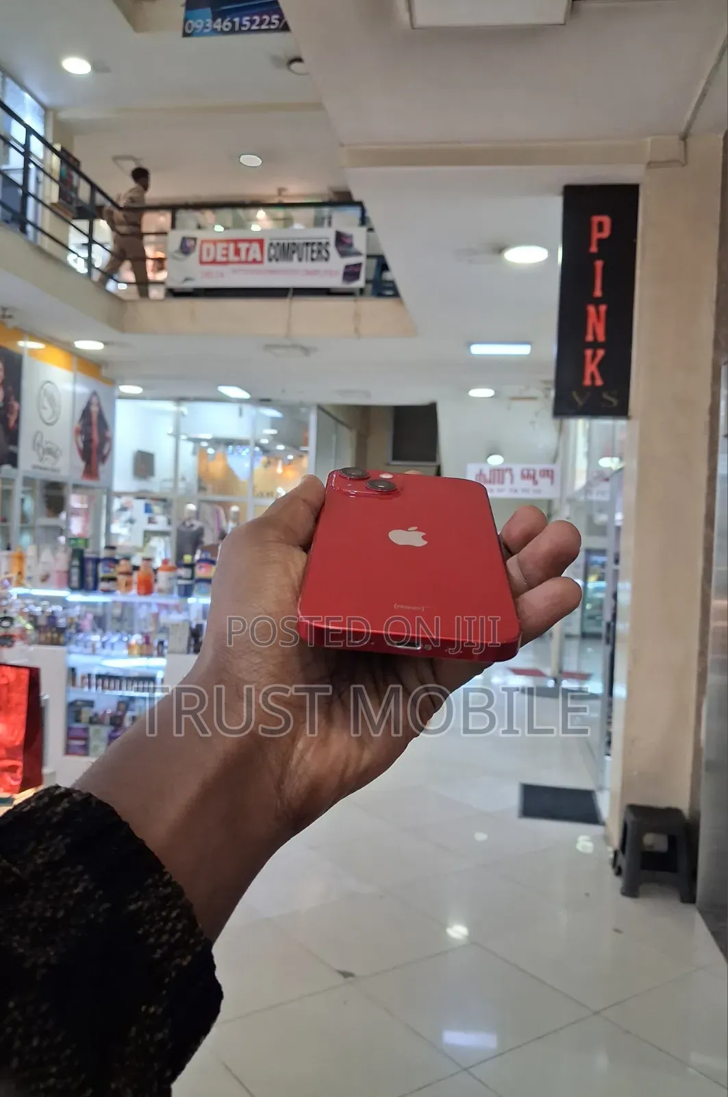 Apple iPhone 13 256 GB Red