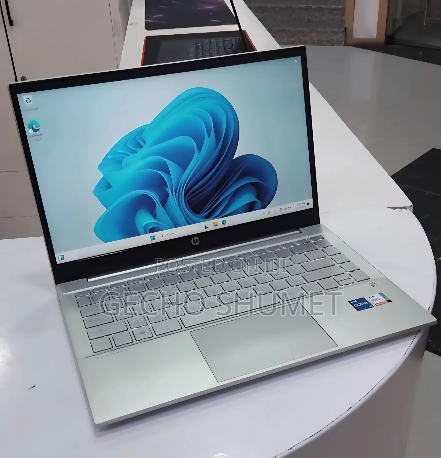 New Laptop HP 16GB SSD 512GB