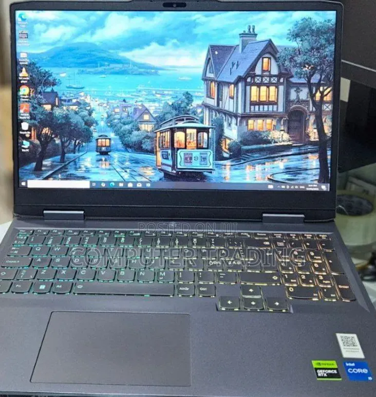 New Laptop Lenovo LOQ 15ARP9 16GB Intel Core i5 SSD 512GB