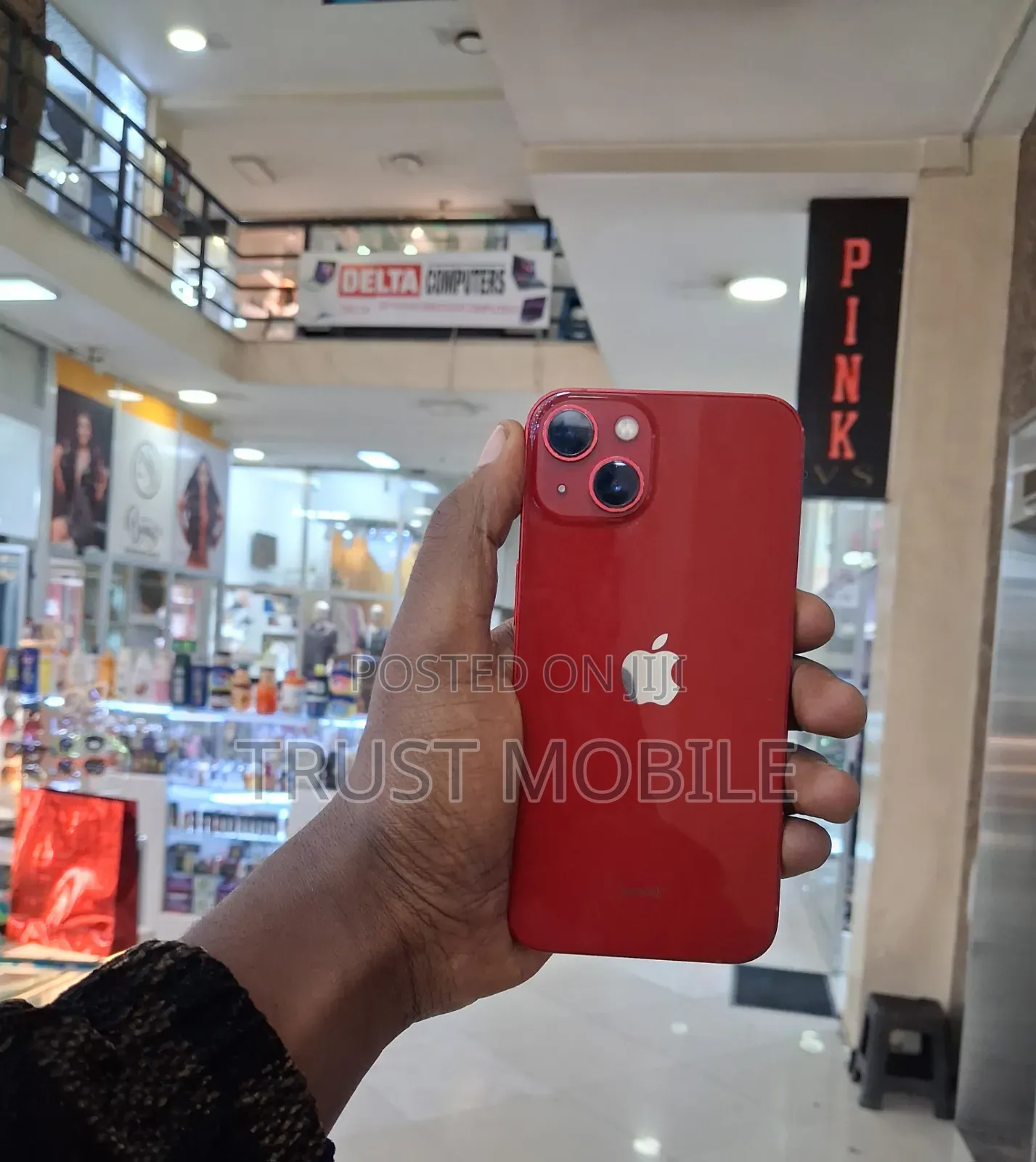 Apple iPhone 13 128 GB Red