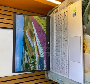 New Laptop HP Pavilion 15 8GB Intel Core i5 SSD 512GB